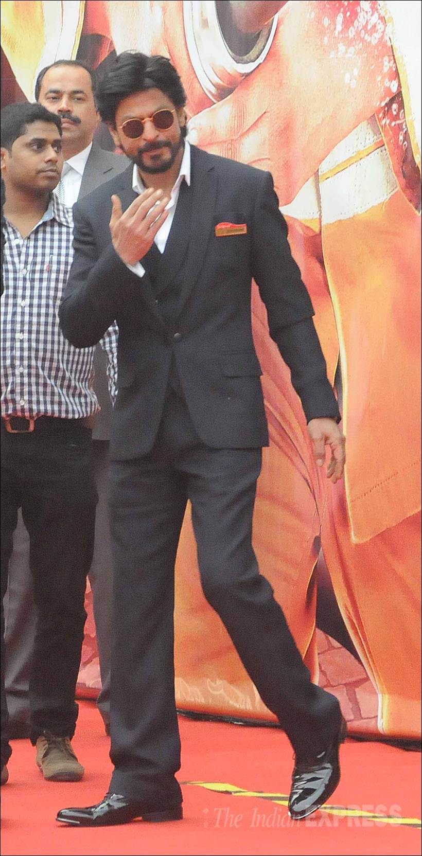 shah rukh khan, shah rukh khan movies, shah rukh khan kids, suhana, shah rukh khan suhana, aryan khan, shah rukh khan aryan khan, shah rukh khan news, shah rukh khan pics