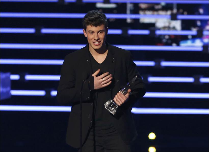 peoples choice awards, winners at people choice awards