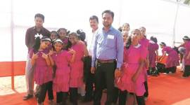 slums in mumbai, mumbai slums, govandi, govandi in mumbai, education to slums