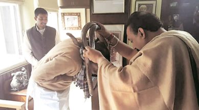 Bihar minister photos, photos goes viral, bihar minister with sname, bihar minister photos with snakes goes viral, bihar education and IT minister, bihar education and IT miniter ashok kumar chaudhary