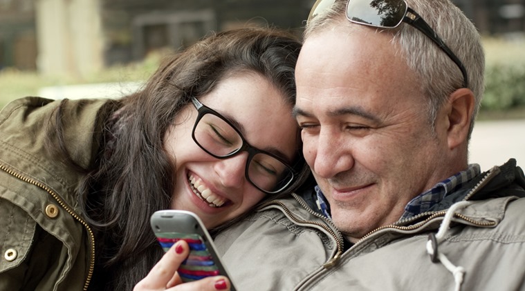 Decision making in groups of adolescents and young adults is more prudent when a somewhat older adult is present. (Photo: Thinkstock)