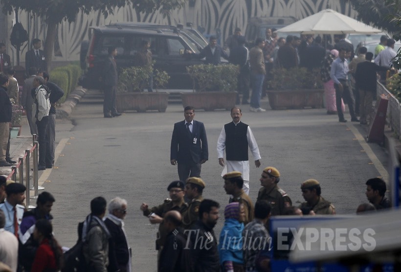 Mufti Mohammad Sayeed passes away, Mufti Mohammad Sayeed Death, Mufti Mohammad Sayeed, Mufti Mohammad Sayeed Dies, Mufti Mohammad Sayeed Dead, Mufti Mohammad Sayeed Died, Sonia Gandhi, Arun Jaitley, Najeeb Jung, Dr Karan Singh, Mufti Mohammad Sayeed news, Mufti Mohammad Sayeed Photos