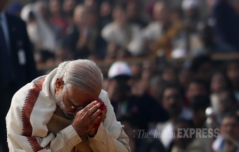 Mahatma Gandhi, Mahatma Gandhi Death Anniversary, Narendra Modi, Sonia Gandhi, Pranab Mukherjee, Hamid Ansari, Manmohan Singh, Sheila Dixit, Venkaih Naidu, Dalbir Singh, Arup Raha, Robin Dhowan, Mahatma Gandhi 68th Death Anniversary, Gandhi Death Anniversary Pics