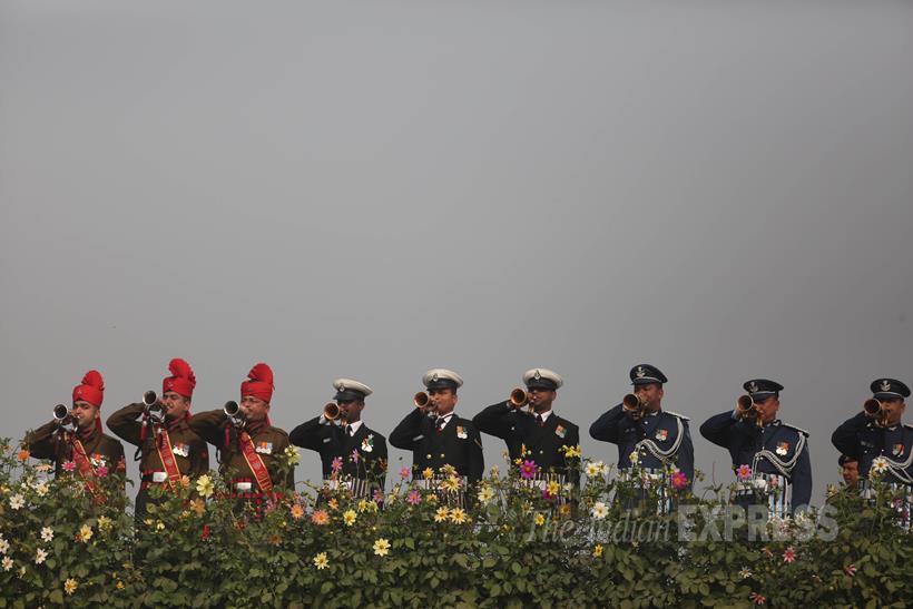 Mahatma Gandhi, Mahatma Gandhi Death Anniversary, Narendra Modi, Sonia Gandhi, Pranab Mukherjee, Hamid Ansari, Manmohan Singh, Sheila Dixit, Venkaih Naidu, Dalbir Singh, Arup Raha, Robin Dhowan, Mahatma Gandhi 68th Death Anniversary, Gandhi Death Anniversary Pics