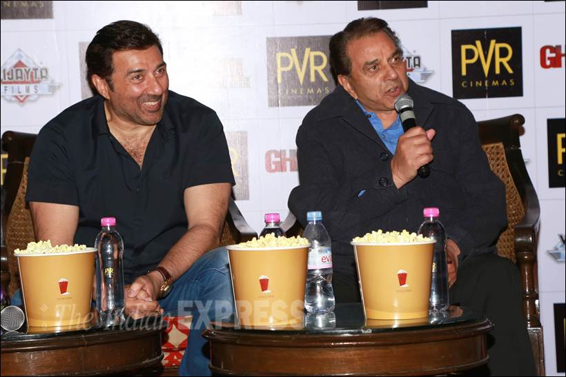 Sunny Deol, Ghayal Once again, Sunny Deol Ghayal Once again, Sunny Deol Ghayal promotion, Ghayal Once again promotion, Ghayal Once again promotion images, Sunny Deol images, Dharmendra Ghayal Once again promotion, Sunny Deol latest movie, Sunny Deol latest pics
