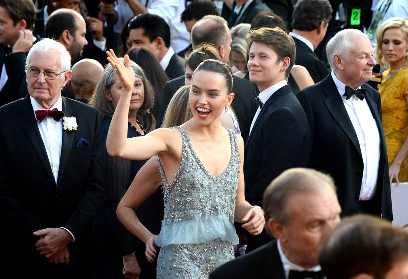 oscars 2016, oscars, oscar awards, oscars red carpet, oscar awards red carpet, oscars 2016 red carpet, brie larson, sofia vergara, eddie redmayne, oscars pics, the academy pics, oscars red carpet pics, leonardo dicaprio, lady gaga, cate blanchette, matt damon, entertainment