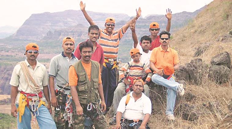 A group that rescues accident victims at tourist sites