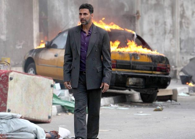 airlift, mastizaade, akshay kumar, sunny leone, nimrat kaur, tussha kapoor, airlift collections, airlift box office collections, mastizaade collections, mastizaade box office collections