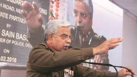 JNU row, lawyers, Vikram Singh Chauhan, Yashpal Singh, Om Sharma, lawyers BS Bassi, delhi police, kanhaiya kumar, lawyers arrested, JNUSU, inida news,latest news