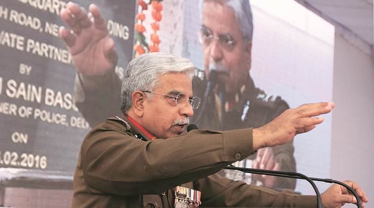 JNU row, lawyers, Vikram Singh Chauhan, Yashpal Singh, Om Sharma, lawyers BS Bassi, delhi police, kanhaiya kumar, lawyers arrested, JNUSU, inida news,latest news