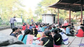 Beenaa Advani, Anubha Sharma, teaching, teaching through garden, garden teaching, underprivileged children, underprivileged children teaching, mumbai news
