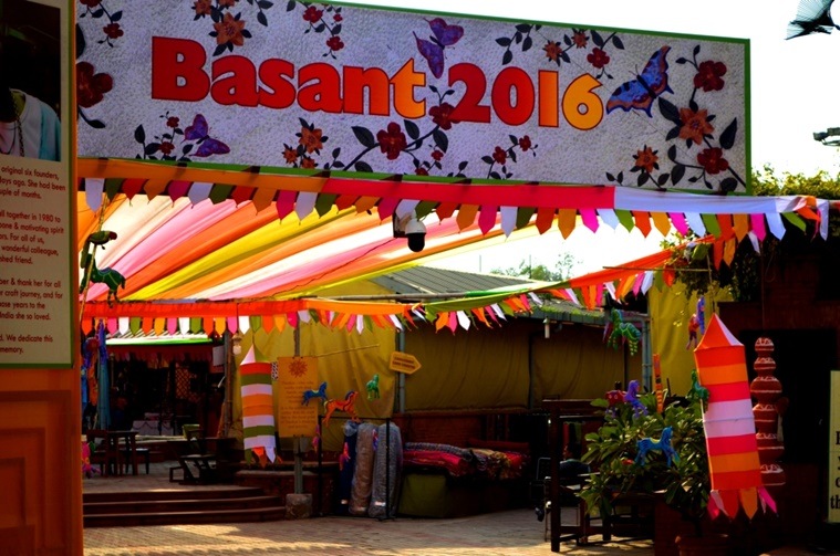 Dastkar Basant 2016 Mela at Andheria Mod