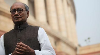 Goa election results, Congress Goa, Digvijay Singh Goa results, Digvijay Singh Vishwajit Rane, Rane BJP, Rane meets Parrikar, Goa elections BJP, BJP Congress, Parrikar CM Goa, Congress support Goa, India news