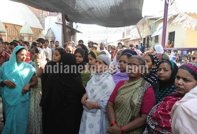 Thane, thane murder, thane killing, thane murder case, thane crime, thane 14 murdered, thane man kills family, thane news, mumbai news, mumbai murder