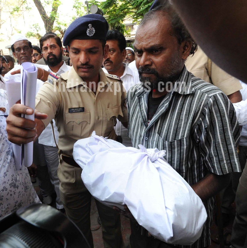 Thane, thane murder, thane killing, thane murder case, thane crime, thane 14 murdered, thane man kills family, thane news, mumbai news, mumbai murder