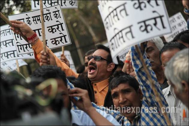 JNU Protest, Jawaharlal Nehru University, Protest Outside Jawaharlal Nehru University, Rajnath Singh, Home Minister Rajnath Singh, Smiri Irani, HRD Minister Smriti Irani, JNU protest pics, JNU Protest photos