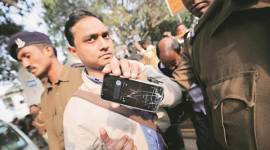 jawaharlal nehru university, jnu, jnu sedition case, jnusu president arrest, journalists beaten jnu case, bjp mla beat journalist jnu case, kanhiya kumar sedition case, jnu protest, jnu sedition case, jnu protest, jnu news, india news, latest news,