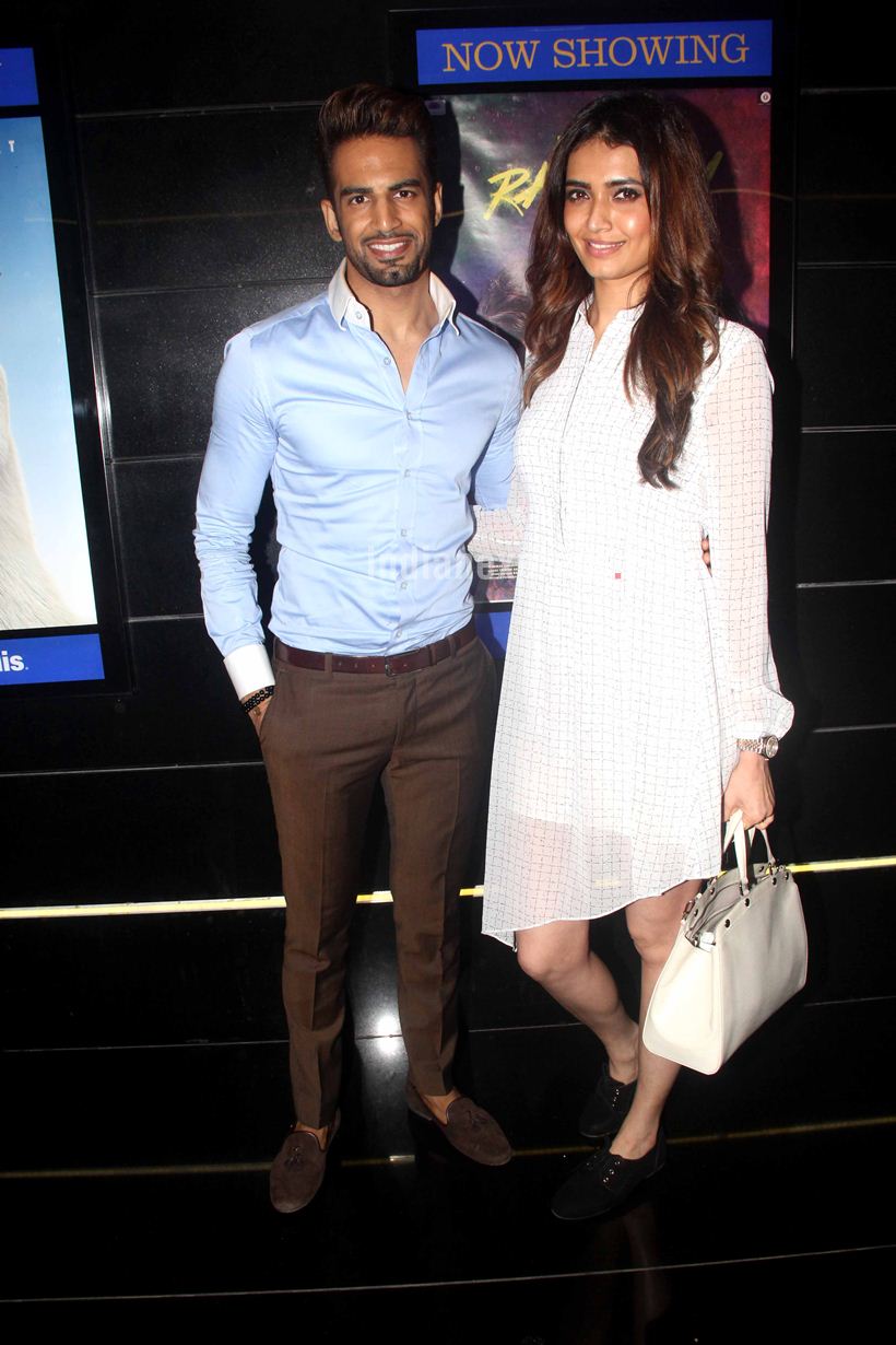 tere Bin Laden Dead or Alive, tere Bin Laden Dead or Alive photos, tere Bin Laden Dead or Alive cast, Sikander Kher, Manish Paul, Anil Kapoor, Subhash Ghai, Karan V Grover, Karishma Tanna, Upen Patel, Ganesh Hegde, Hard Kaur, Lauren Gottlieb