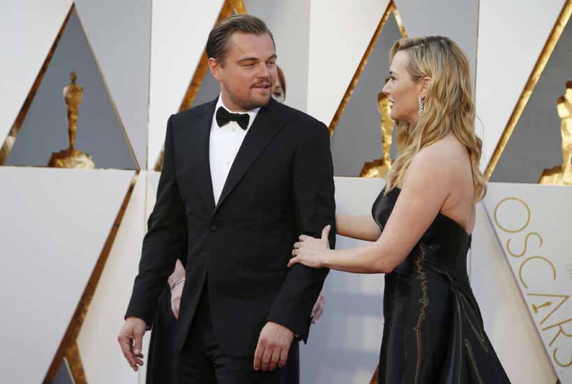 oscars 2016, Leonardo Dicaprio, kate winslet, leonardo, oscars, leonardo kate pics, leonardo dicaprio kate winslet pics, leonardo red carpet, kate winslet red carpet, leonardo oscars 2016, kate winslet oscars 2016, the academy, entertainment