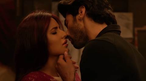 480px x 267px - Katrina and Aditya share a three-minute long kissing scene in their film  Fitoor | Entertainment News,The Indian Express