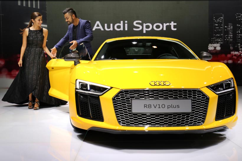 Auto Expo 2016, Auto Expo 2016 photos, auto expo 2016 images, auto expo images, virat kohli, kohli, virat kohli images, alia bhatt, alia bhatt images, alia bhatt photos, auto expo venue, auto expo bikes, auto expo cars, auto expo news
