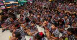 kendriya vidyalaya, Kendriya Vidyalaya Sangathan, Kendriya Vidyalaya schools, notice to Kendriya Vidyalaya principals, principals Kendriya Vidyalaya, Kendriya Vidyalaya students, Kendriya Vidyalaya ranking, Kendriya Vidyalaya performance, performance of Kendriya Vidyalaya, kv performance, sainik school performance, kv principals, kv unsatisfactory performance, Kendriya Vidyalaya unsatisfactory performance, sainik school unsatisfactory performance, kv principal get notice, kv notice, indian express news, india news, Kendriya Vidyalaya news, Kendriya Vidyalaya admission