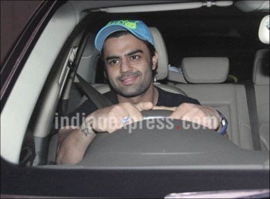 Manish Paul, Manish Paul Tere bin Laden, Manish Paul Tere bin Laden Dead or Alive, Manish Paul Films, Manish Paul Hoardings, Manish Paul Posters, Manish Paul Banners, Tere Bin Laden, Tere Bin Laden Dead or Alive, Entertainment news