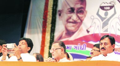 MGNREGA 10th anniversary, congress, GPCC, UPA, NREGA, gujarat news