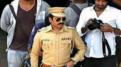 Nawazuddin Siddiqui, Shah Rukh Khan, Raees, Nawazuddin Siddiqui look, Nawazuddin Siddiqui look raees, Shah Rukh Khan raees, Shah Rukh Khan film, Shah Rukh Khan news, Nawazuddin Siddiqui raees, entertainment news