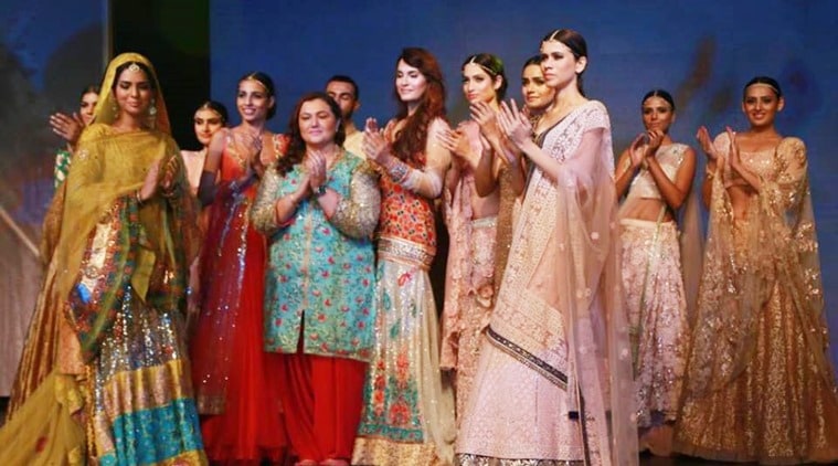 Shaan-e-Pakistan 2015 brought together Pakistani and Indian fashion designers. (Photo: Facebook/ Shaan-e-Pakistan)