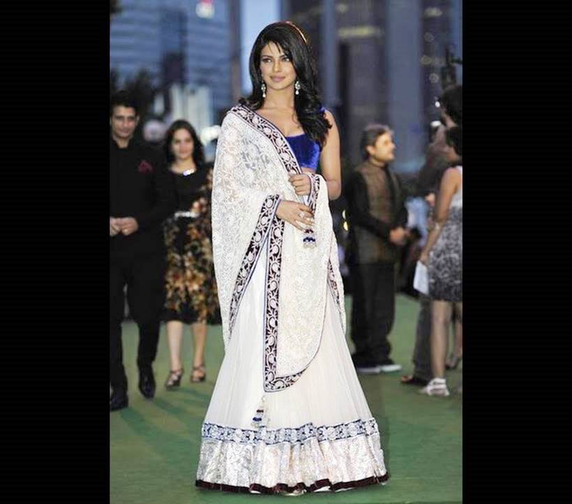 Met Gala, Priyanka Chopra gown at met gala, Style File,Style File, Priyanka Chopra, Priyanka Chopra stunning red carpet, Priyanka Chopra looks, PeeCee, PC, piggy chops, priyanka style icon