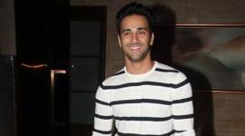 Pulkit Samrat, Yami Gautam, Sanam Re, Pulkit Samrat Yami Gautam, Sanam Re Box Office Collections, Sanam Re Collections, Pulkit Samrat Sanam Re, Pulkit Yami, Entertainment news