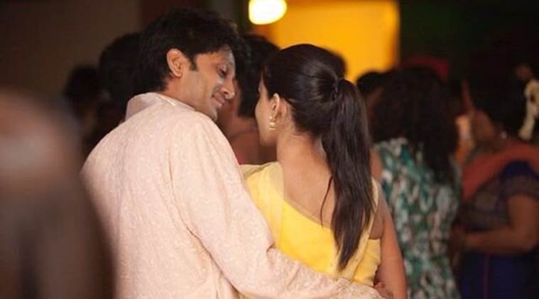 Genelias Beautiful Message To Riteish Deshmukh Ill Always Hold Onto You So Tight See Pic 9224