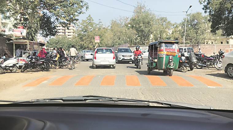 satellite area, ahmedabad traffic police, AMC, ahmedabad municipal corporation, traffic colour, ahmedabad news