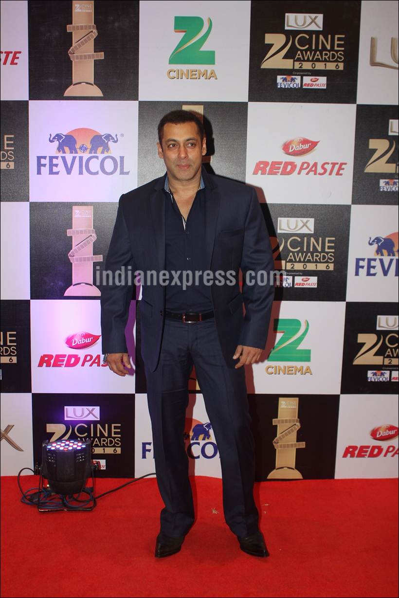 aamir khan, deepika padukone, indian express power list, priyanka chopra, salman khan, shah rukh khan, #ie100, Aamir Khan indian express, Shah Rukh khan Indian Express, Salman Khan Indian express, Deepika Padukone Indian express, Priyanka Chopra indian express