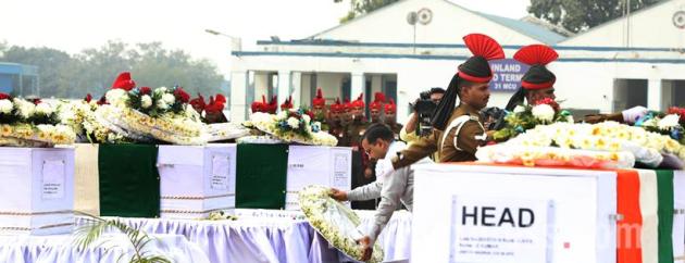 Siachen Avalanche, Siachen Martyrs, Siachen Bravehearts, Siachen Soldiers, Siachen Soldiers wreath laying ceremony, Subedar Nagesha TT, Havildar Elumalai M, Lance Havildar S Kumar, Lance Naik Sudheesh B, Sepoy S Mustaq Ahmed, Sepoy Mahesha PN, Sepoy Rama Moorthy N, Sepoy Ganesan G, Sepoy/Nursing Assistant Suryavanshi SV
