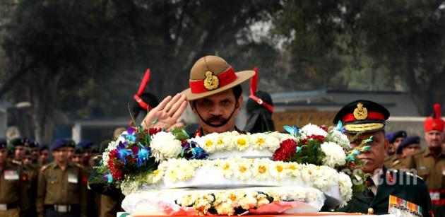 Siachen Avalanche, Siachen Martyrs, Siachen Bravehearts, Siachen Soldiers, Siachen Soldiers wreath laying ceremony, Subedar Nagesha TT, Havildar Elumalai M, Lance Havildar S Kumar, Lance Naik Sudheesh B, Sepoy S Mustaq Ahmed, Sepoy Mahesha PN, Sepoy Rama Moorthy N, Sepoy Ganesan G, Sepoy/Nursing Assistant Suryavanshi SV