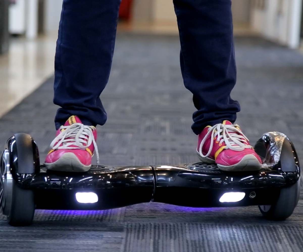 self balancing electric skateboard