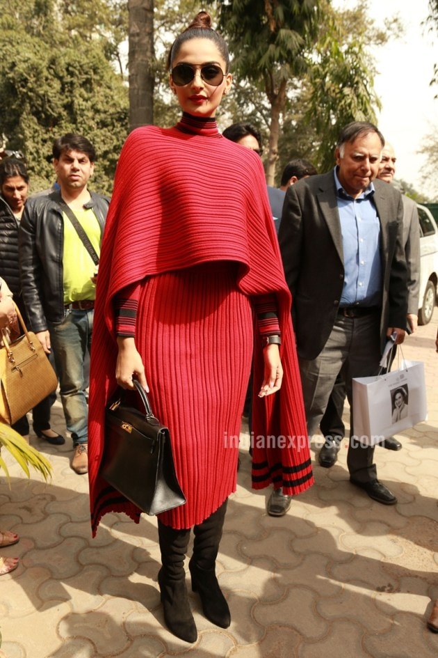 Sonam kapoor, Sonam Kapoor pics, Sonam Kapoor in Delhi, Sonam Kapoor Neerja, Shabana Azmi, Sonam Kapoor Photo, Sonam Kapoor look, Sonam Kapoor in red dress