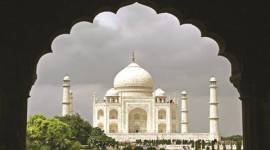 Indian tourists visit Taj Mahal in Agra taj mahal. taj mahal entry, taj mahal news, taj mahal agra, agra news, agra taj mahal entry, agra taj mahal news, india news