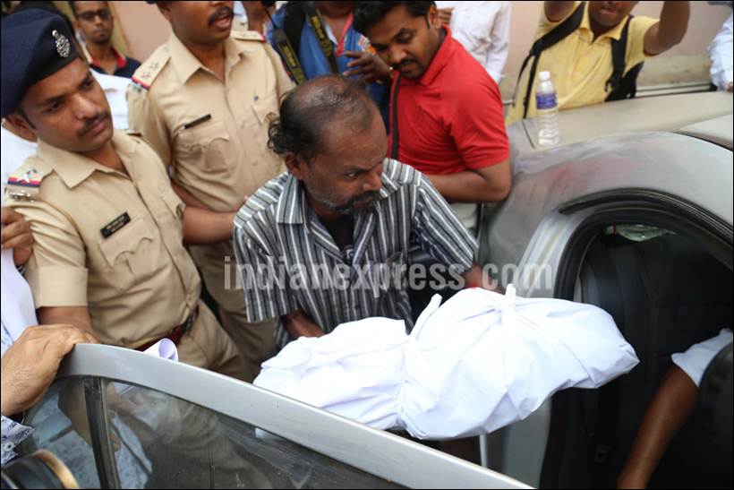 Thane, thane murder, thane killing, thane murder case, thane crime, thane 14 murdered, thane man kills family, thane news, mumbai news, mumbai murder
