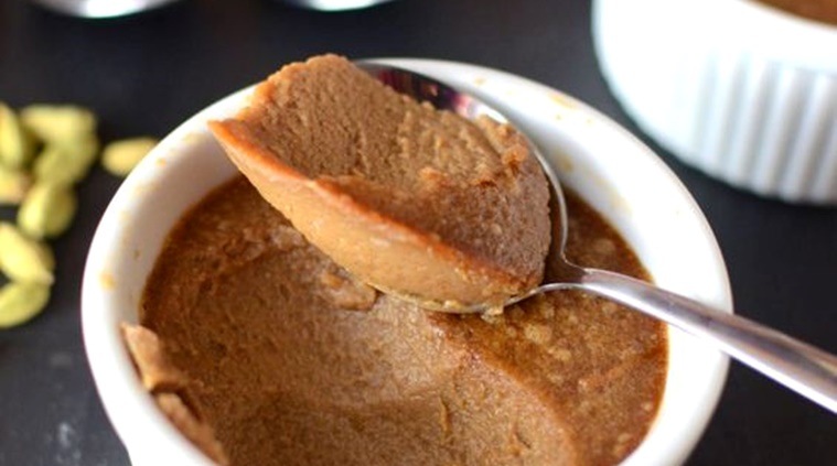 Sri Lanka, pop-up, Sri Lankan cuisine, Don't Give A Fork, Road House Bluez, food blog, Payal Bhuptani, Upasana Shukla Maheshwari, Mumbai, Kothu Roti, pav bhaji, dosa, Lamprais, Dutch Berghers, Vambatu Moju, Seeni Sambol, Frikkadels, watalappan, coconut, strawberry, kithul