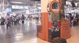 CST, Chhatrapati Shivaji Terminus, CST death, Chhatrapati Shivaji Terminus death, woman dead at CST, CST retiring room death, mumbai station death, CST death probe, mumbai news, indian express mumbai