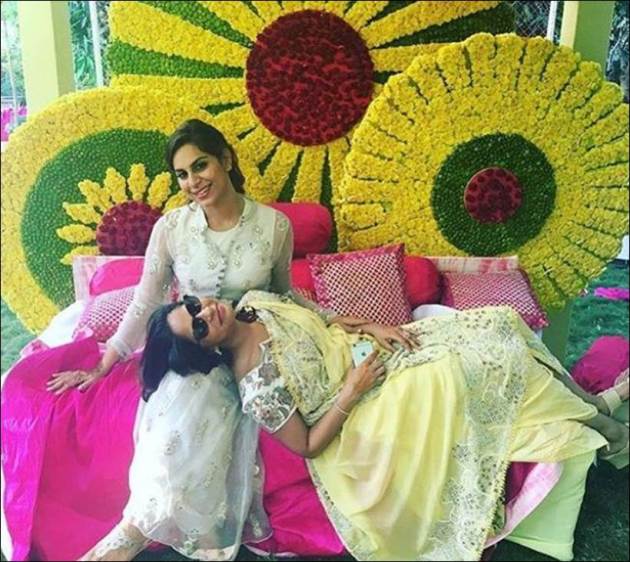 chiranjeevi, srija, sreeja, sreeja's wedding pics, srija wedding, sreeja wedding, sreeja wedding celebrations, sreeja wedding photos, sreeja wedding chiranjeevi, chiranjeevi's daughter, chiranjeevi's daughter wedding, chiranjeevi sreeja, chiranjeevi shrija, ram charan teja, allu arjun, srija's wedding pictures, allu arjun wedding, srija allu arjun wedding pics, entertainment