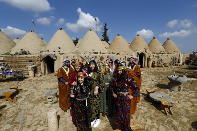 Oscars, Oscars 2016, leonardo DiCaprio, Leonardo Dicaprio wins, Lady gaga, Lady gaga Sexual Abuse Survivors, Oscar awards, US Elections, Astronaut comes home, Astronaut lands on earth, Astronaut, Top frames, Indian Express