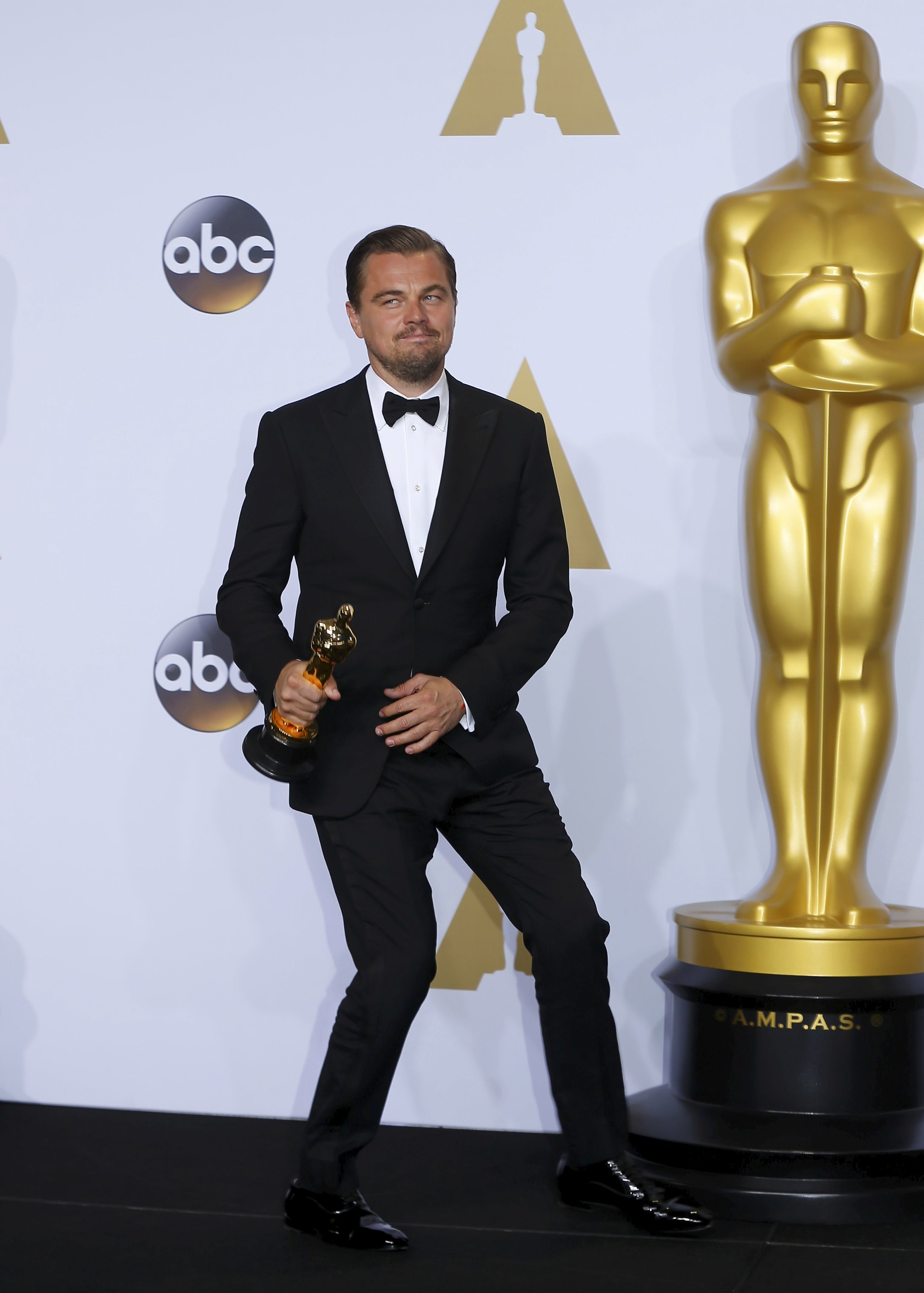 Oscars, Oscars 2016, leonardo DiCaprio, Leonardo Dicaprio wins, Lady gaga, Lady gaga Sexual Abuse Survivors, Oscar awards, US Elections, Astronaut comes home, Astronaut lands on earth, Astronaut, Top frames, Indian Express