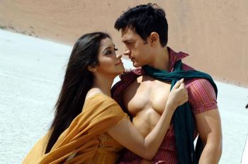 Happy Birthday Aamir Khan: Anushka, Katrina, Juhi and Madhuri, ladies he  has romanced onscreen | Entertainment Gallery News - The Indian Express