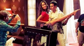 Akshay Kumar, Lisa Haydon, Lisa Haydon film, Akshay Kumar film, Shaukeens, Akshay Kumar upcoming film, Akshay Kumar news, Akshay Kumar Lisa Haydon, entertainment news