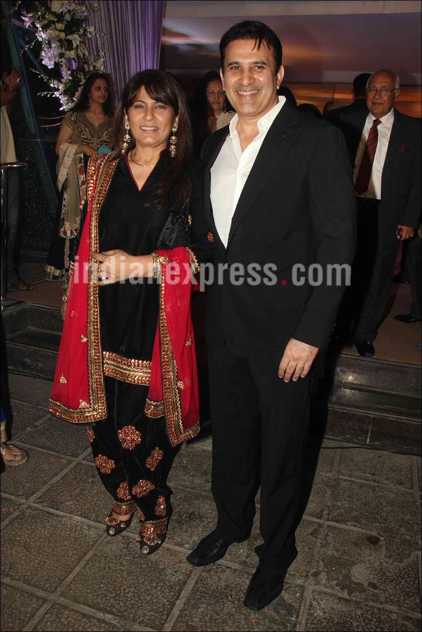 Salman Khan, Sanjay Dutt, Manyata Dutt, Tina Ambani, Bhagyashree, Varun Dhawan, Kabir Bedi, Pooja Bedi, Parveen Dusanj, Rishi Kapoor, Saira Banu, Archana Puran Singh, Sanjay Dutt Manyata Dutt, Sanjay Dutt pics, Kabir Bedi Parveen Dusanj, Rishi Kapoor Neetu Singh, Entertainment