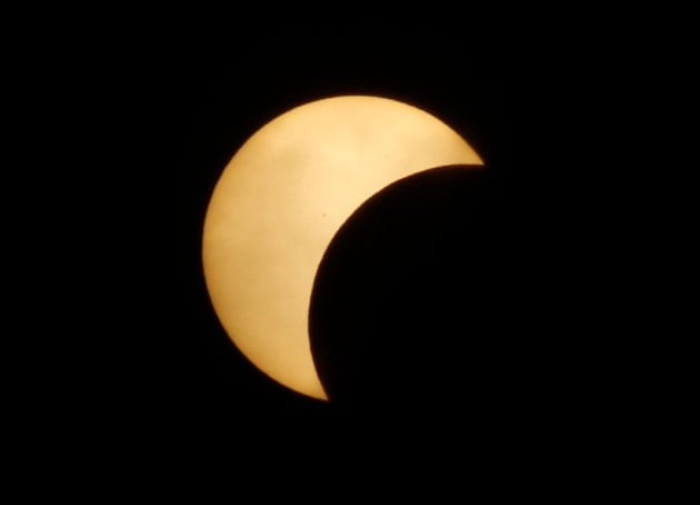 Solar Eclipse: Stunning pictures of the spectacle | Picture Gallery ...